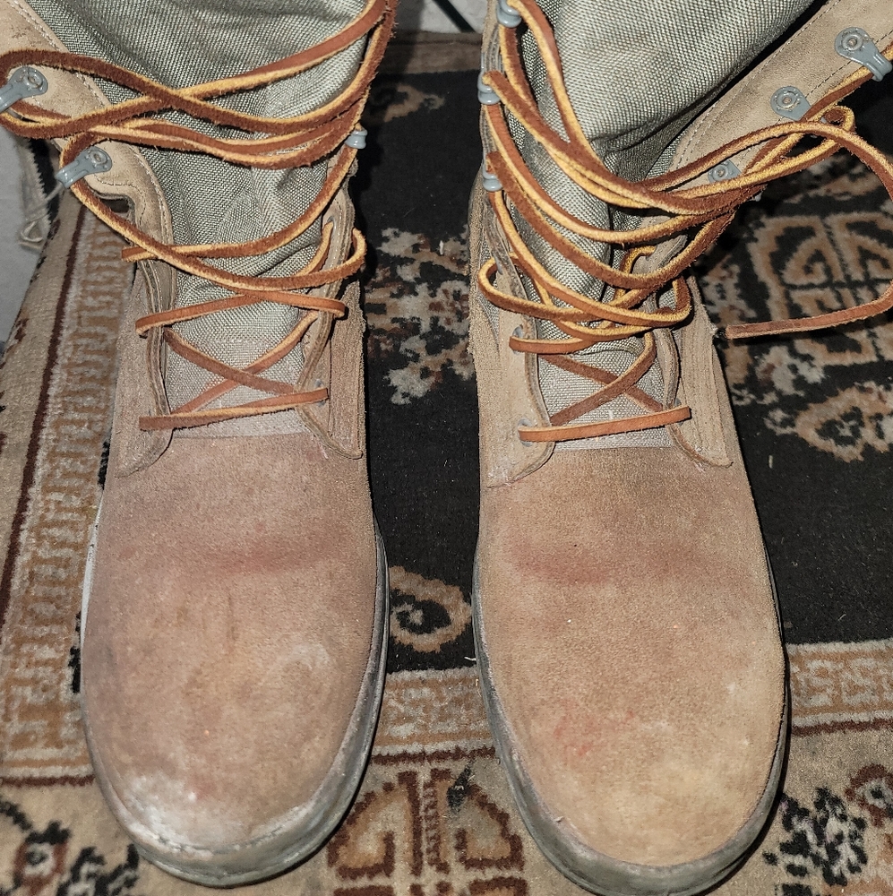 BELLEVILLE USMC STEEL TOE BOOTS 11.5R (USED)
